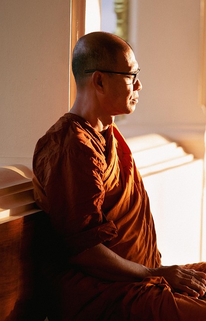 ** Jak włączyć elementy mindfulness do wędrówki górskiej? - 1 2025